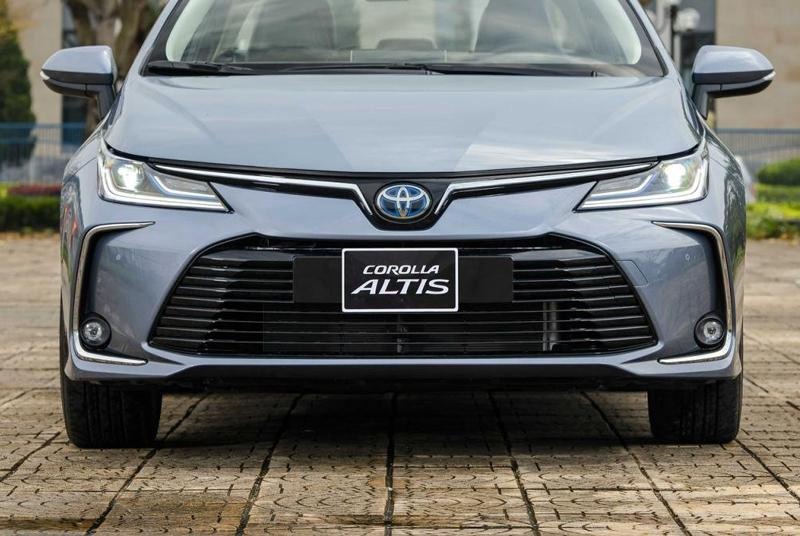Đánh giá chi tiết Toyota Corolla Altis 2022 ngập tràn tiện nghi - Ảnh 3